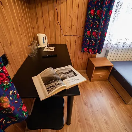 Chlabowkowe Izdebki Konukevi *